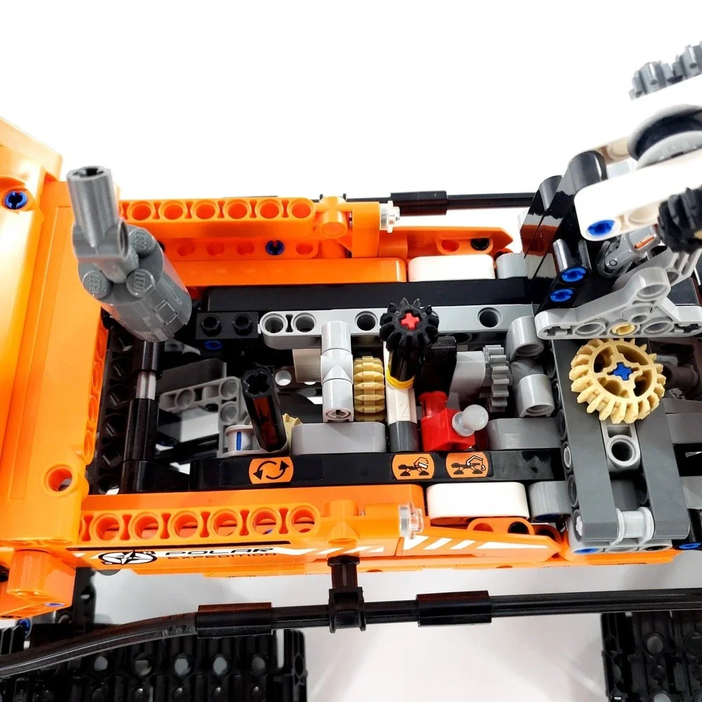 LEGO TECHNIC: Arctic Truck (42038) Complete w/ Instructions & Box